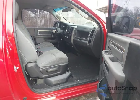 2013 Ram 1500 Express z USA, uszkodzony, nr VIN 3C6JR6AT3DG512396